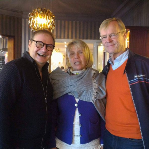 Ari et Rita Vatanen, pilote rallye et Pascal Droux, directeur hôtel Les Trésoms Annecy
